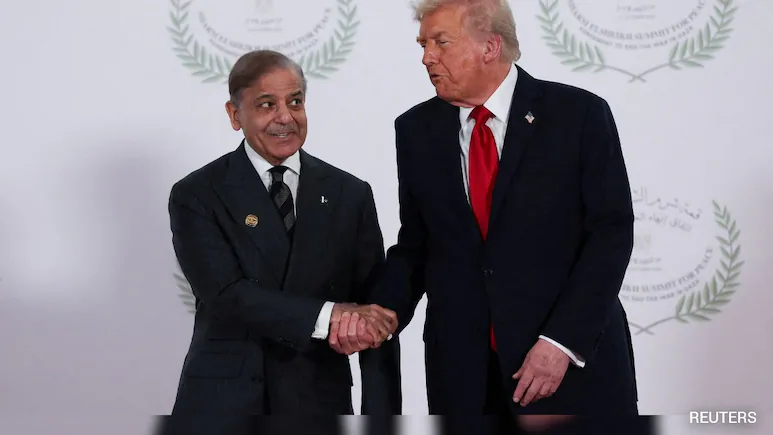 Map showing the six new land transit routes from Pakistan to Iran; MediaXTrand; Hormuz blockade, U.S. naval ships blockading the Strait of Hormuz; President Trump discussing Iran strategy.