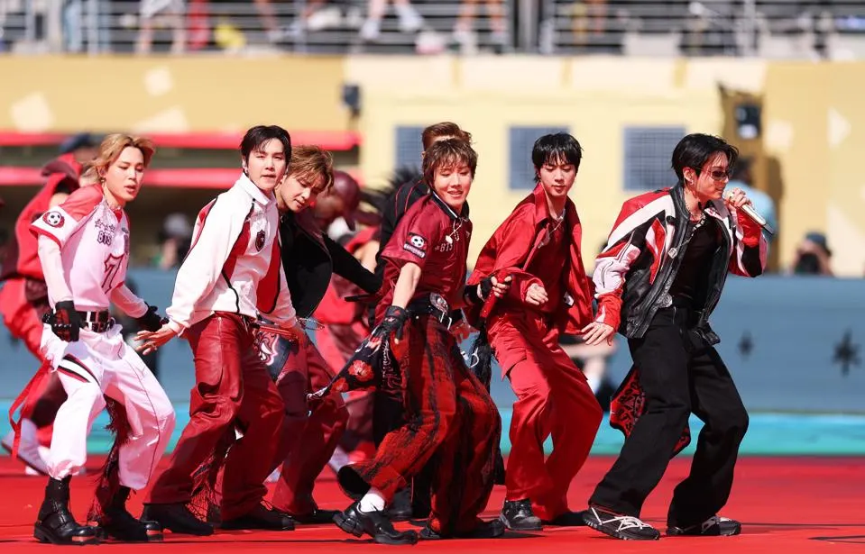2026 KM Chart Awards Winners: BTS, TXT, CORTIS Win Big